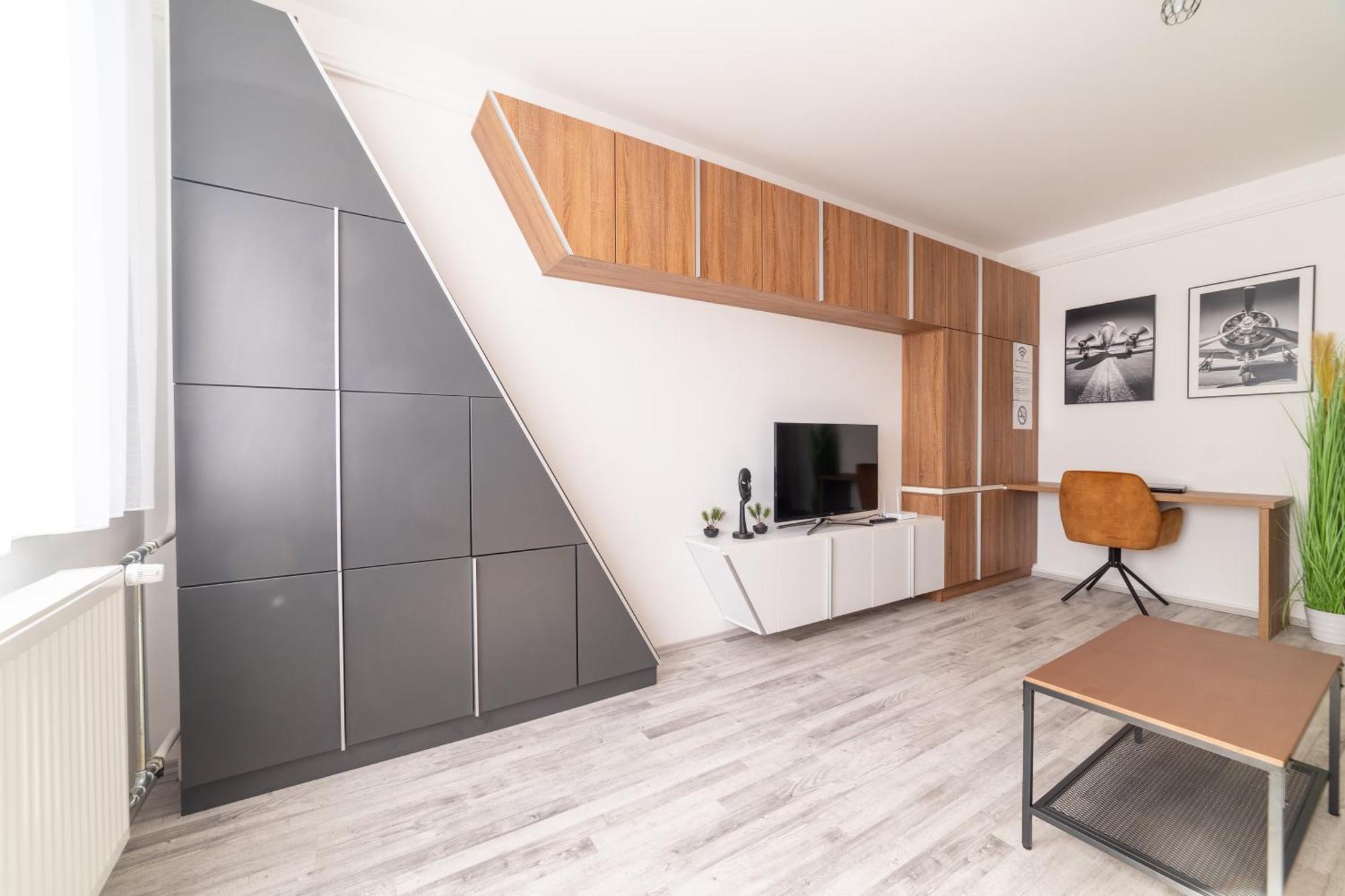 Comfort 18 - Best Family Layout- Balcony & Parking Miskolc Exterior photo